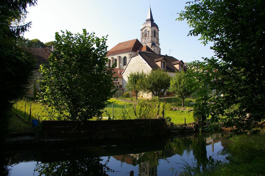 Gite Au Chalet Laferté-sur-Aube Pokój zdjęcie